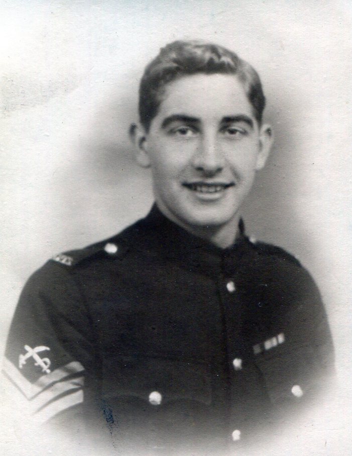 Photo of photos/Ronald George MacLennan uniform